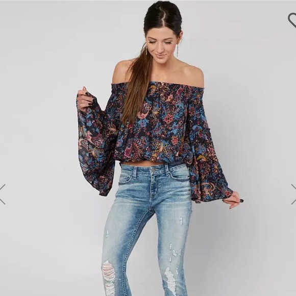Free People Spirit Off-the-Shoulder Top - Picture 1 of 10